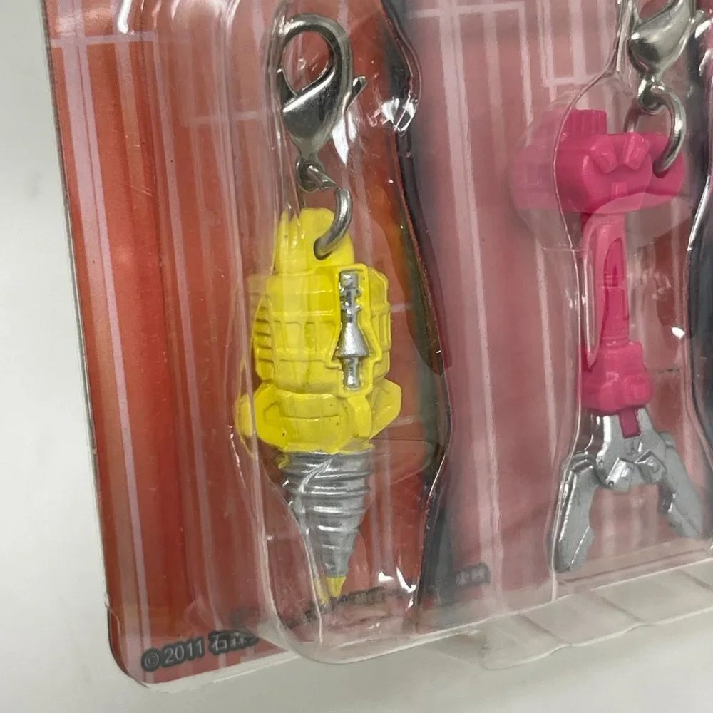 Kamen Rider Fourze Modules Keychains Charm Set - Picture 5 of 5